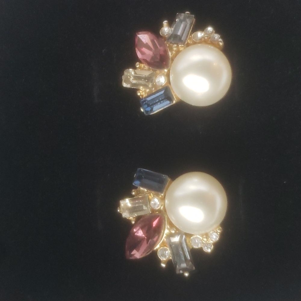 Pearl Anthropologie Studs